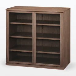 Armoire en noyer avec portes en verre