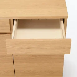Armoire en noyer avec tiroirs