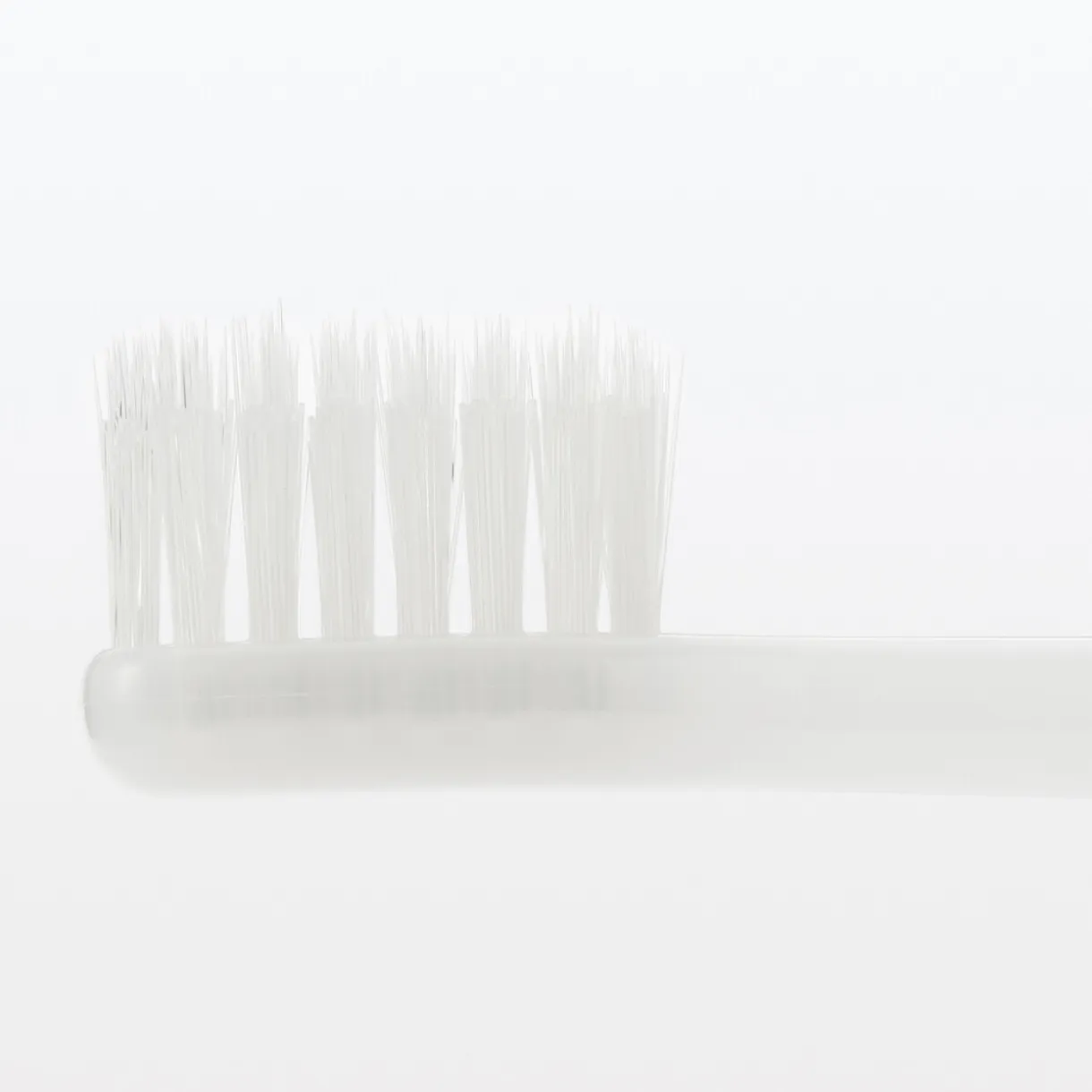 Brosse à dents avec tête interchangeable ‐ Poils moyens