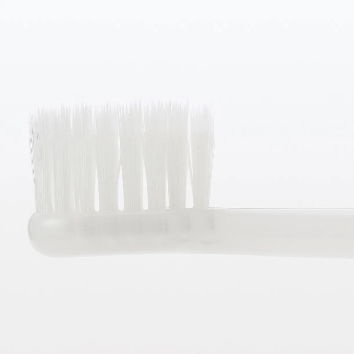 Brosse à dents avec tête interchangeable ‐ Large, poils moyens