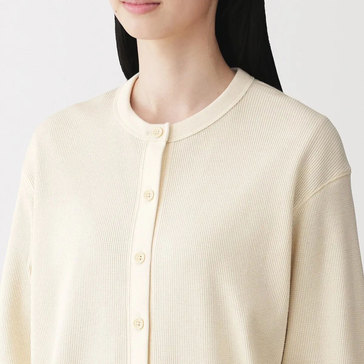 Cardigan à col ras du cou en coton biologique tricoté et gaufré pour femme