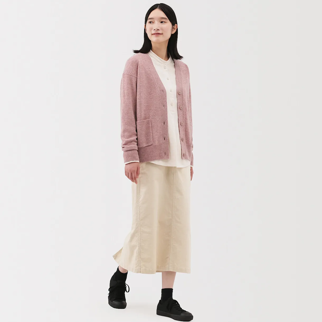 Cardigan avec col en V en maille moyenne pour femme
