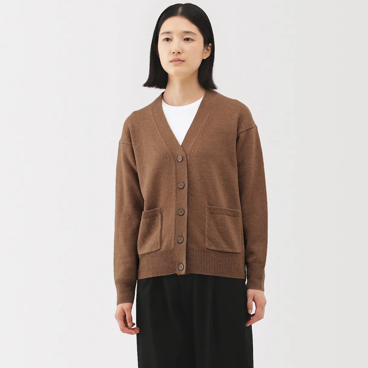 Cardigan avec col en V en maille moyenne pour femme