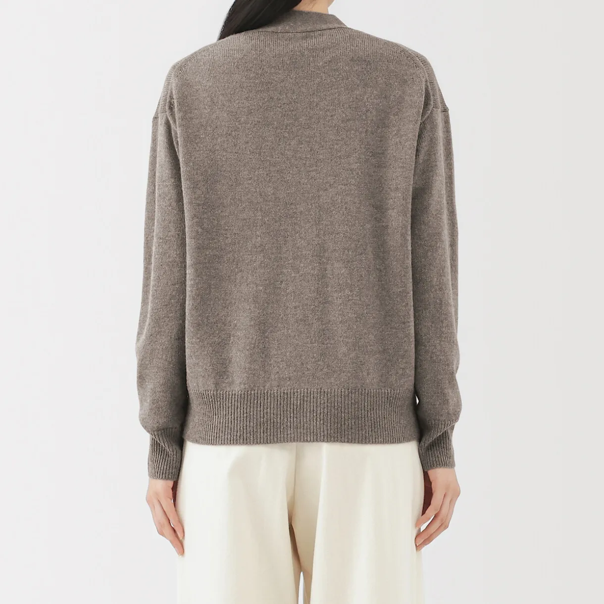Cardigan avec col en V en maille moyenne pour femme