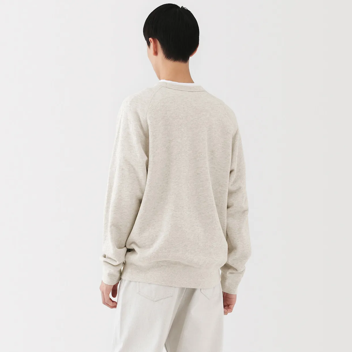 Chandail en coton traditionnellement tricoté pour homme