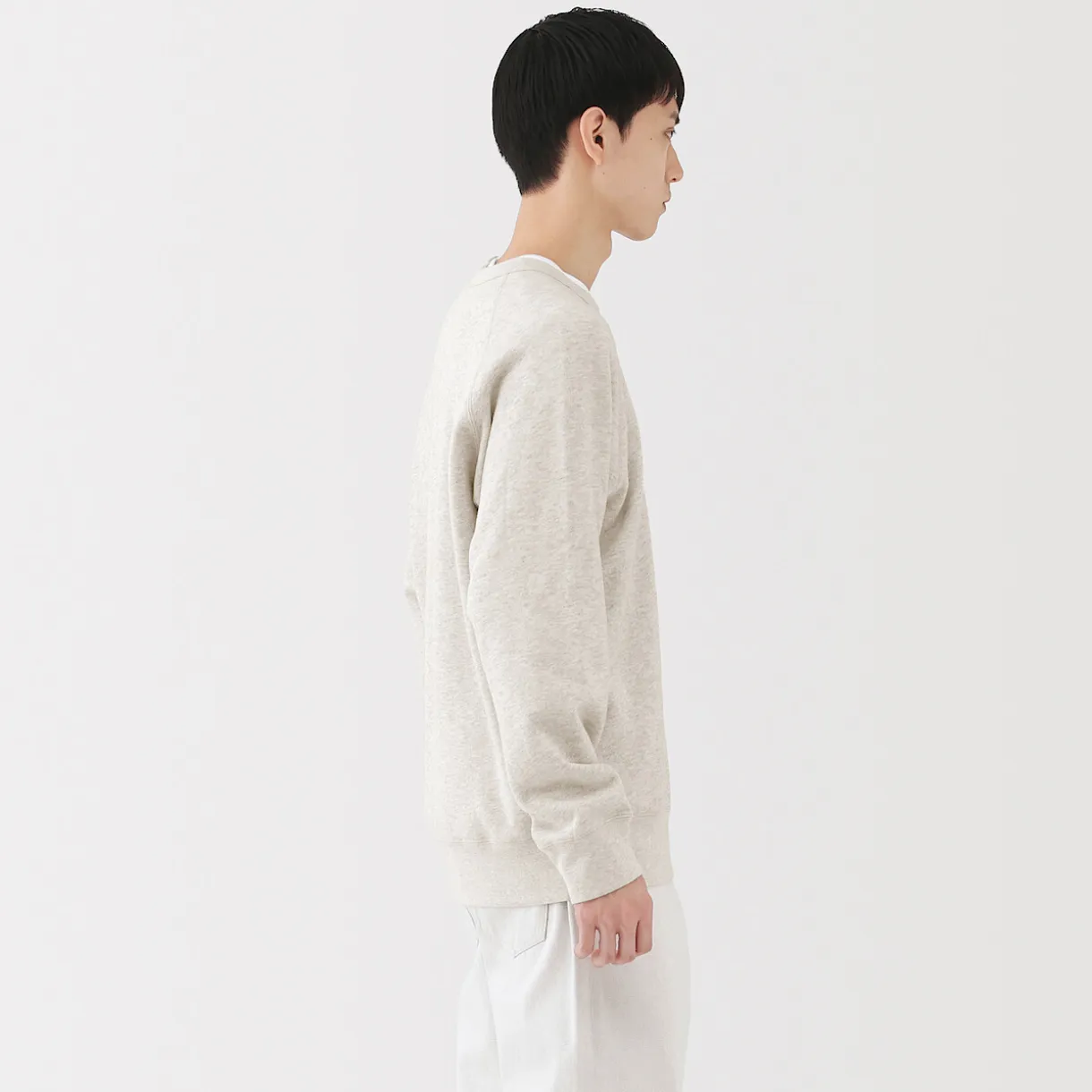Chandail en coton traditionnellement tricoté pour homme