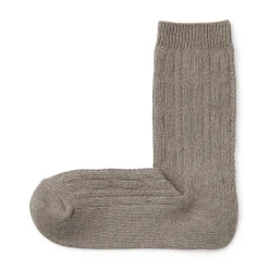 Chaussettes en maille torsadée à angle droit