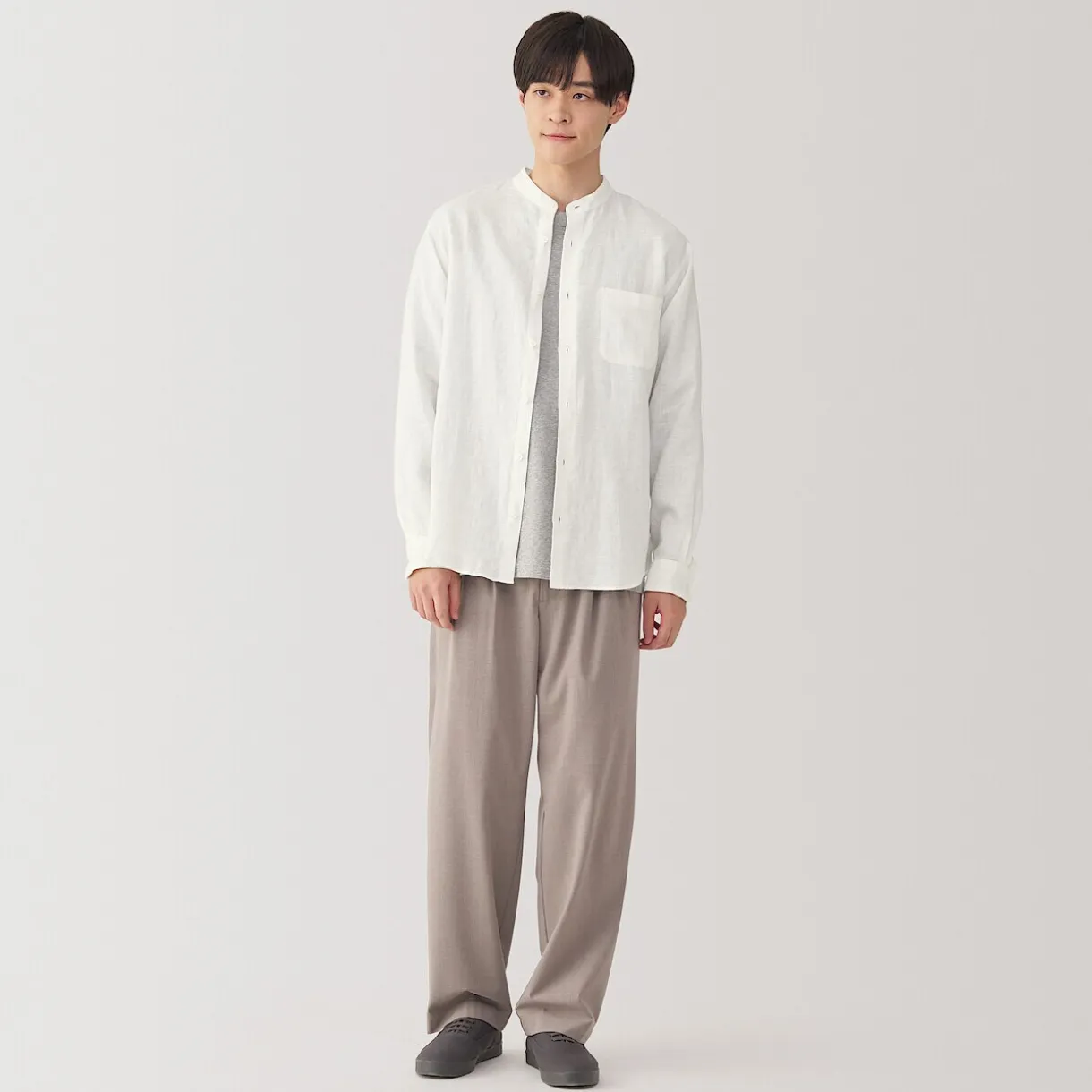 Chemise à col mao en lin lavé pour homme