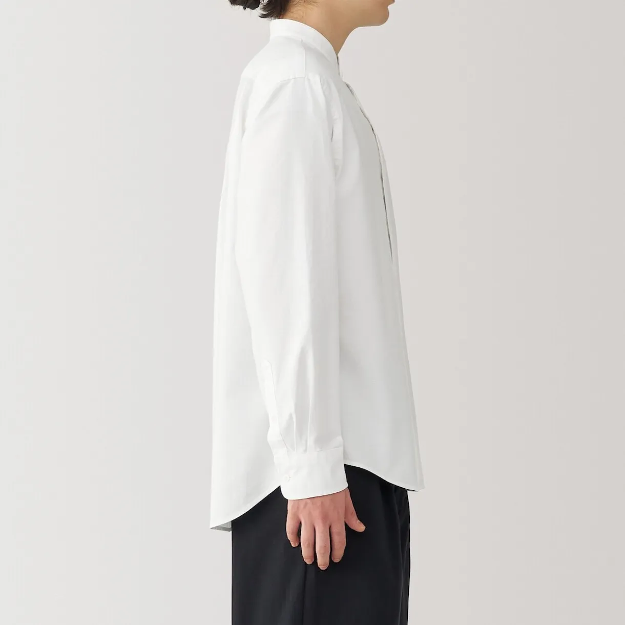 Chemise en coton Oxford lavé col officier pour homme