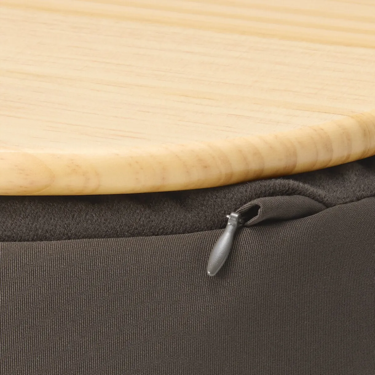 Coussin pour ordinateur portable avec plateau