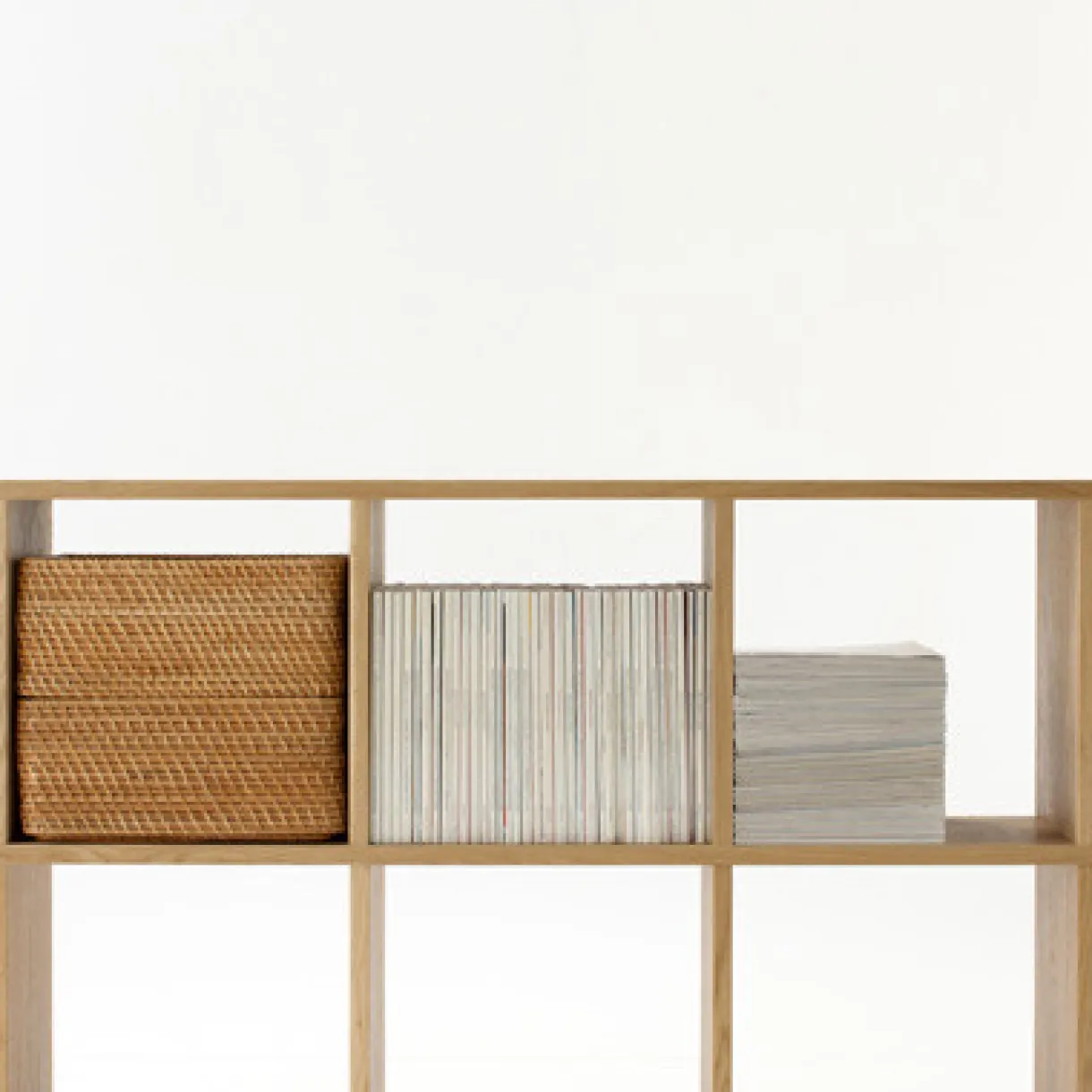 Etagère étroite en chêne ‐ 3 niveaux (Dont Eco‐part. 1,80 €)