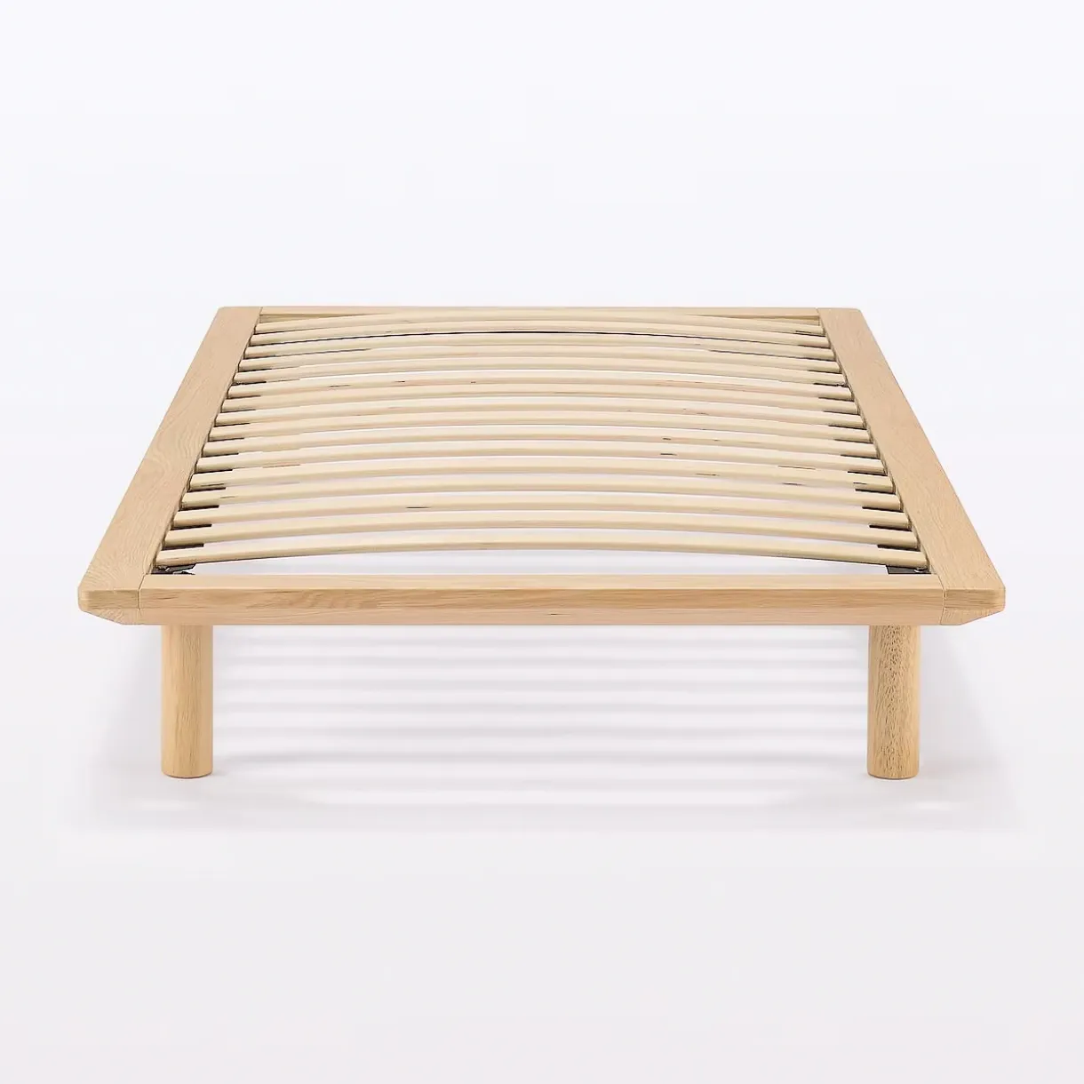 Lit plateforme simple en chêne