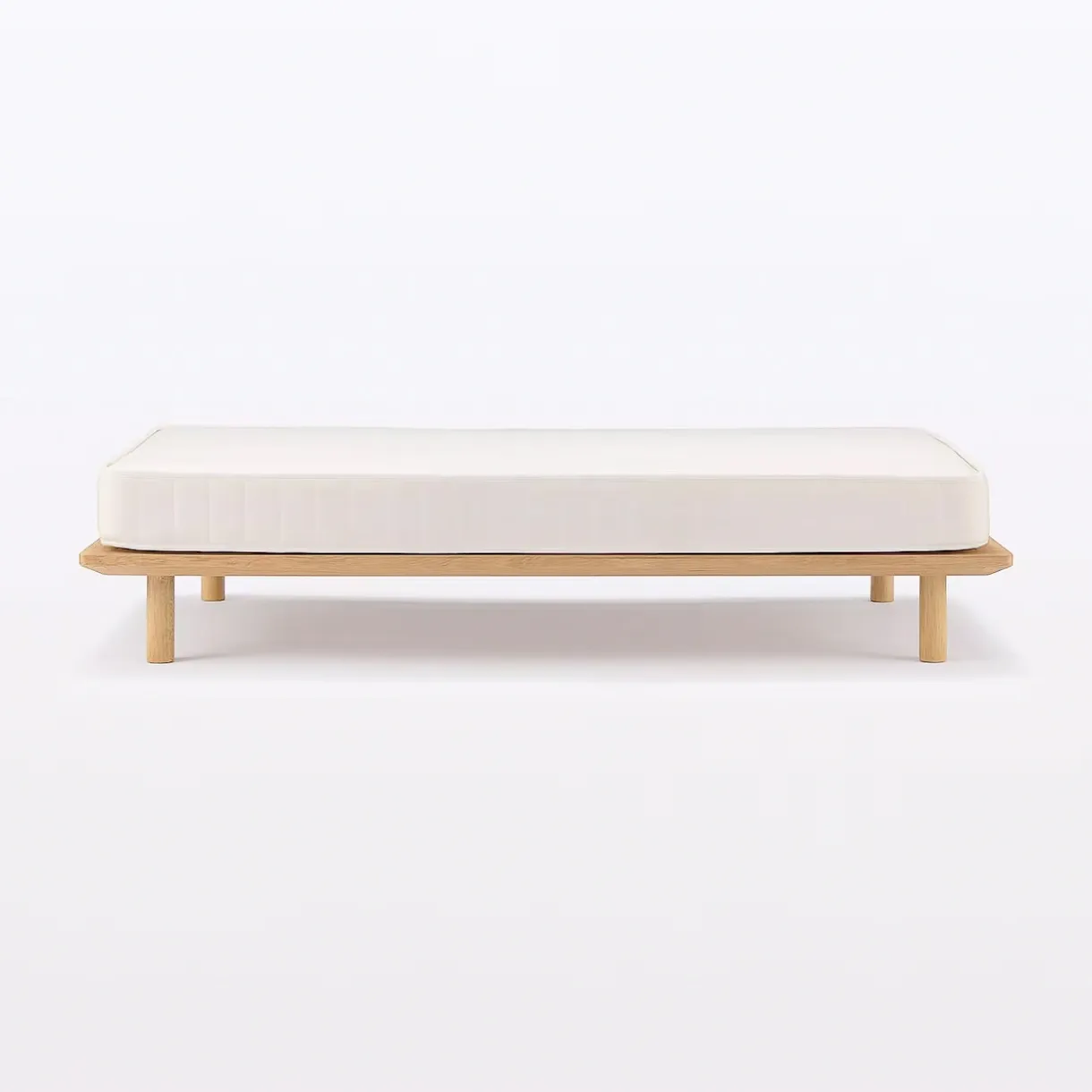 Lit plateforme simple en chêne