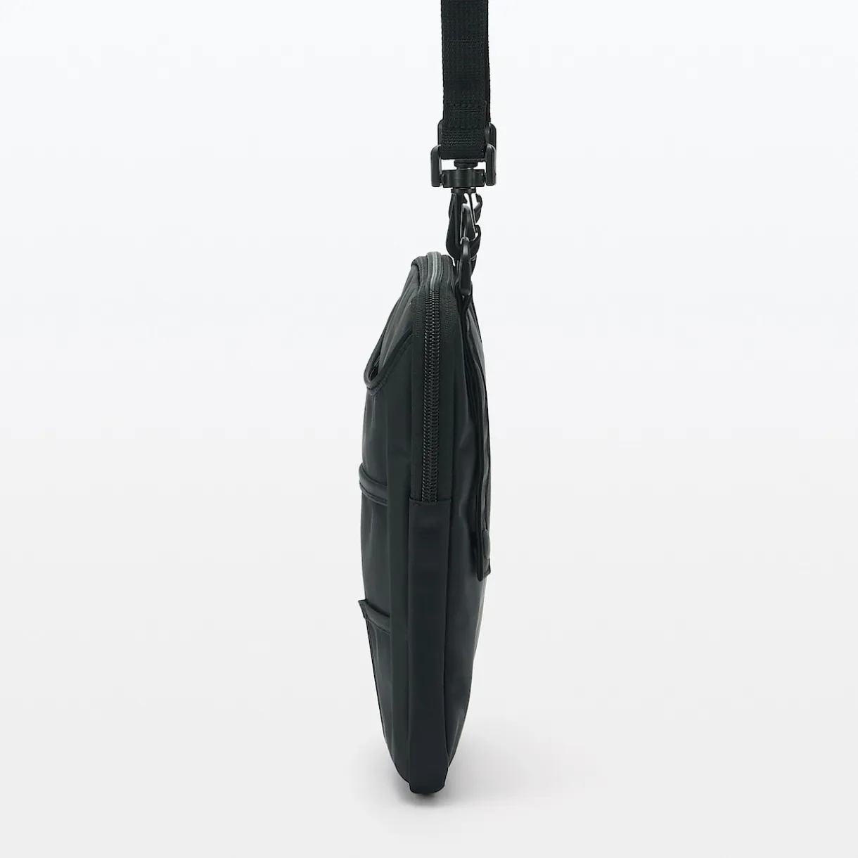 Mini‐sacoche à bandoulière déperlante avec porte‐stylo