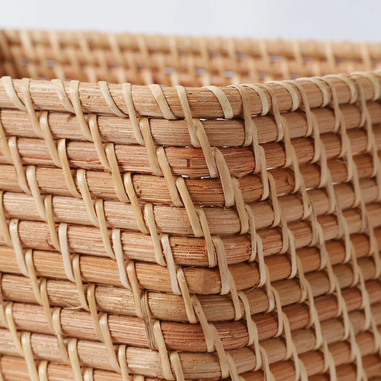 Panier carré en rotin L35X P36X H24cm