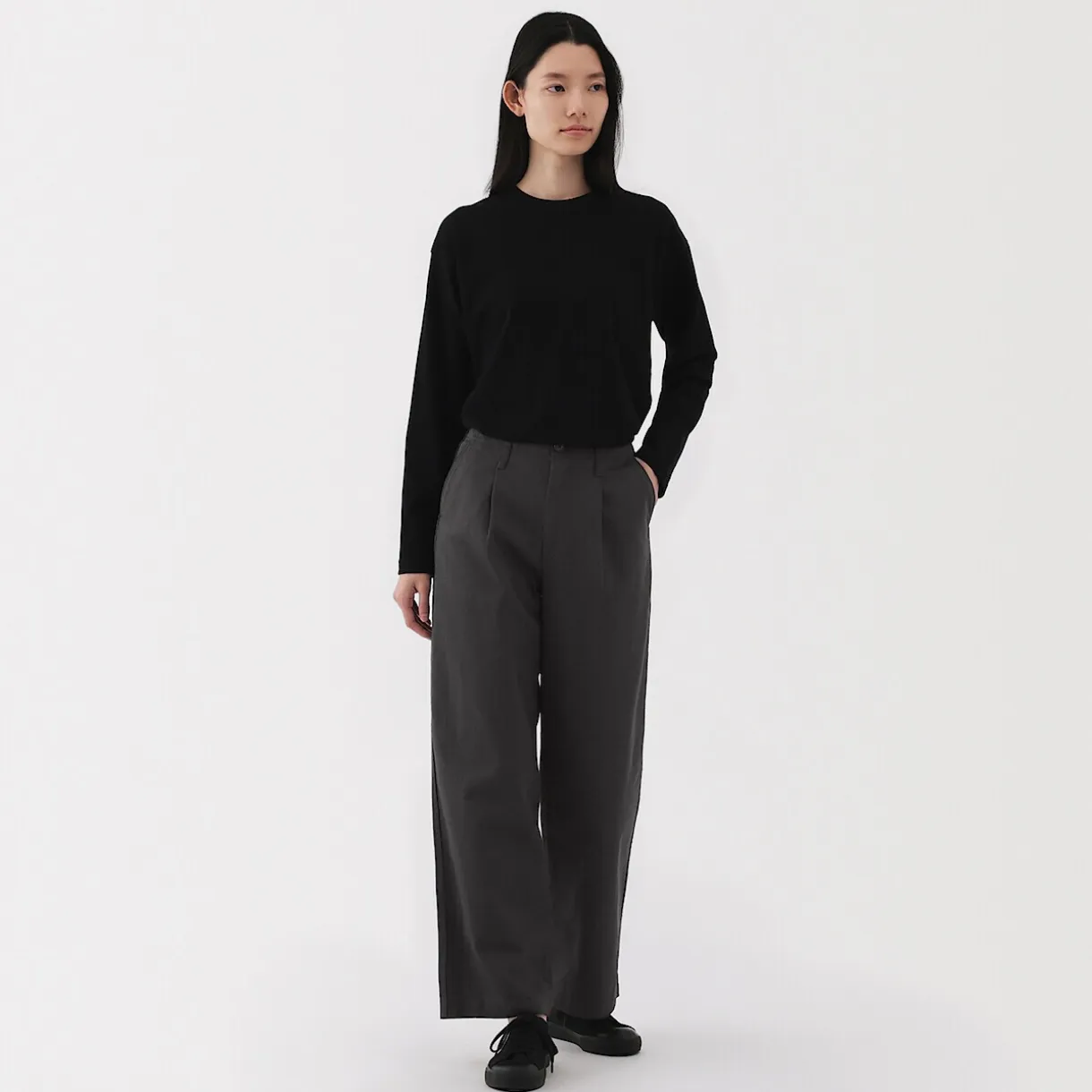 Pantalon chino long à pinces en coton coupe large pour femme