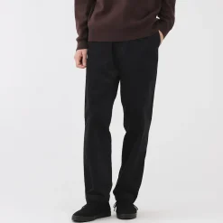 Pantalon confortable en velours côtelé pour homme