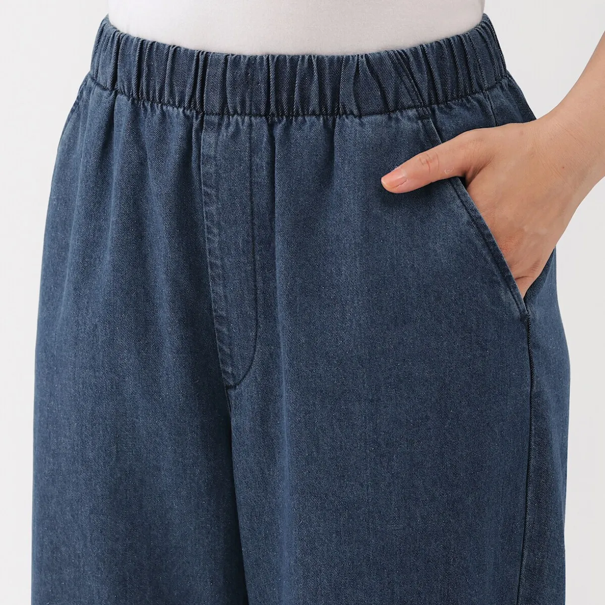 Pantalon coupe confortable en denim de coton pour femme