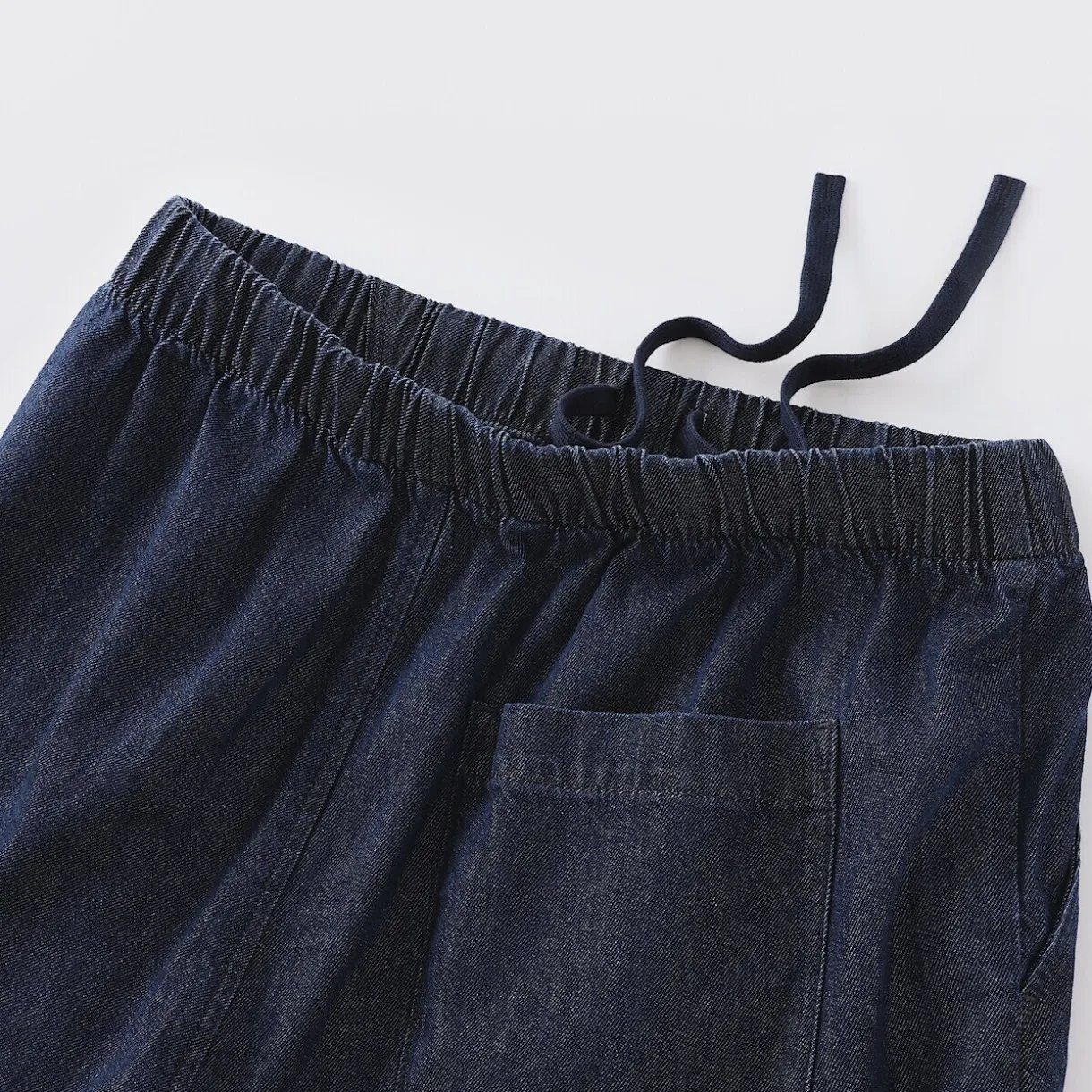 Pantalon coupe confortable en denim de coton pour femme