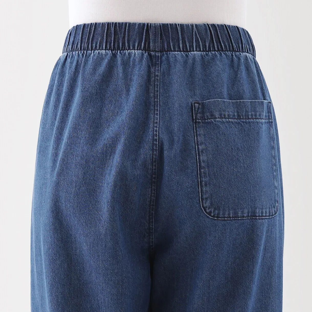 Pantalon coupe confortable en denim de coton pour femme