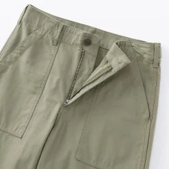 Pantalon longueur cheville en coton délavé pour femme