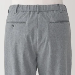 Pantalon plissé ajusté et stretch pour homme