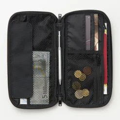 Pochette de voyage