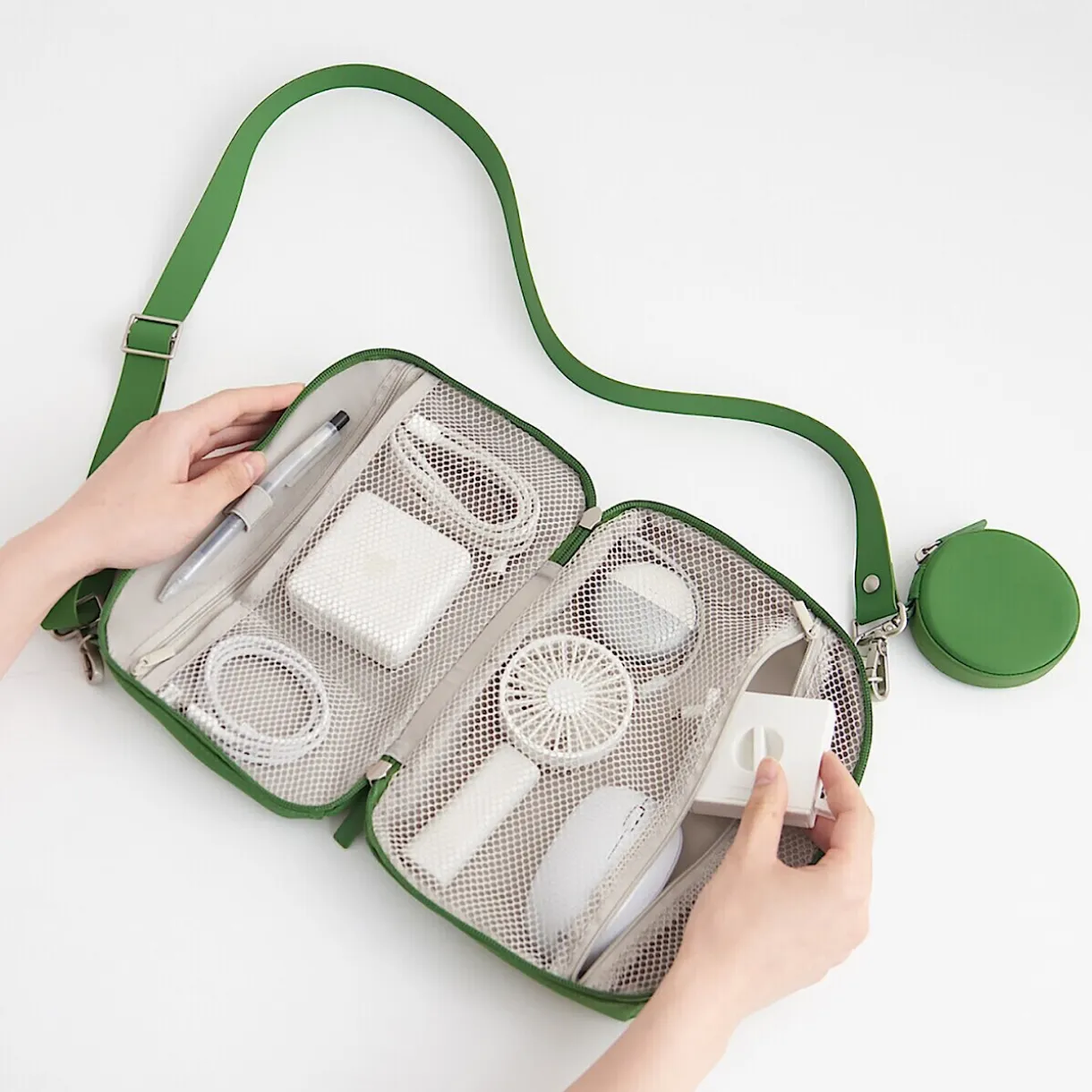 Pochette en PU Combinations Case ‐ Grande, Gris