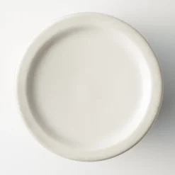 Porte‐ustensiles en porcelaine beige