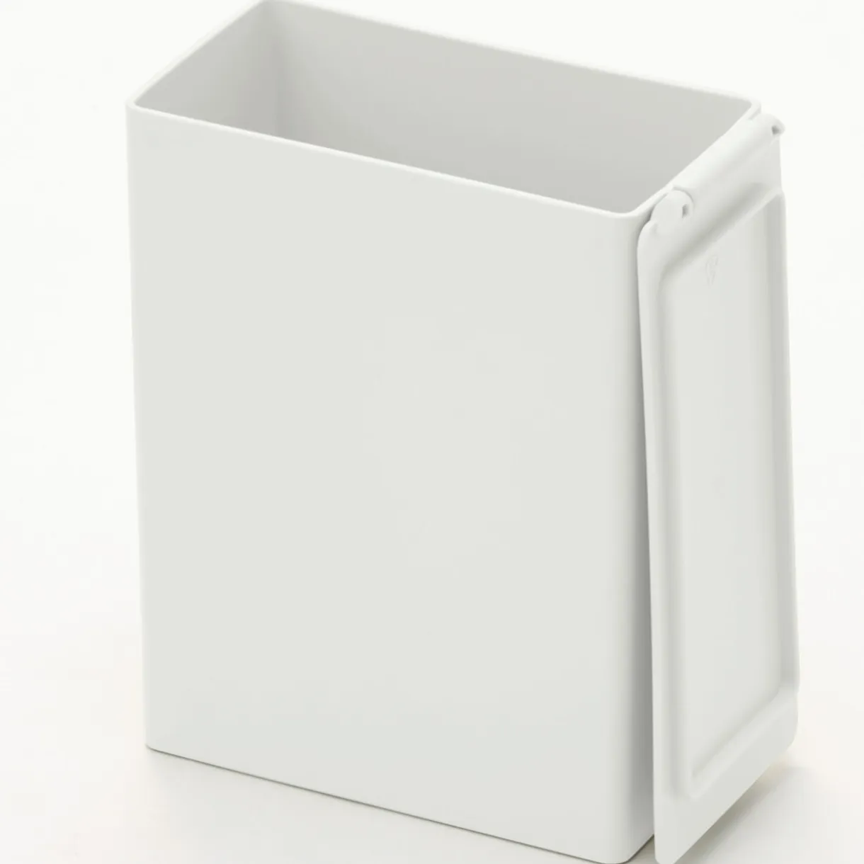 Poubelle rectangulaire en PP à couvercle ‐0.9L