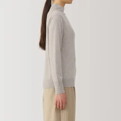 Pull col montant en laine à fine maille femme