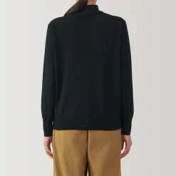 Pull col montant en laine à fine maille femme
