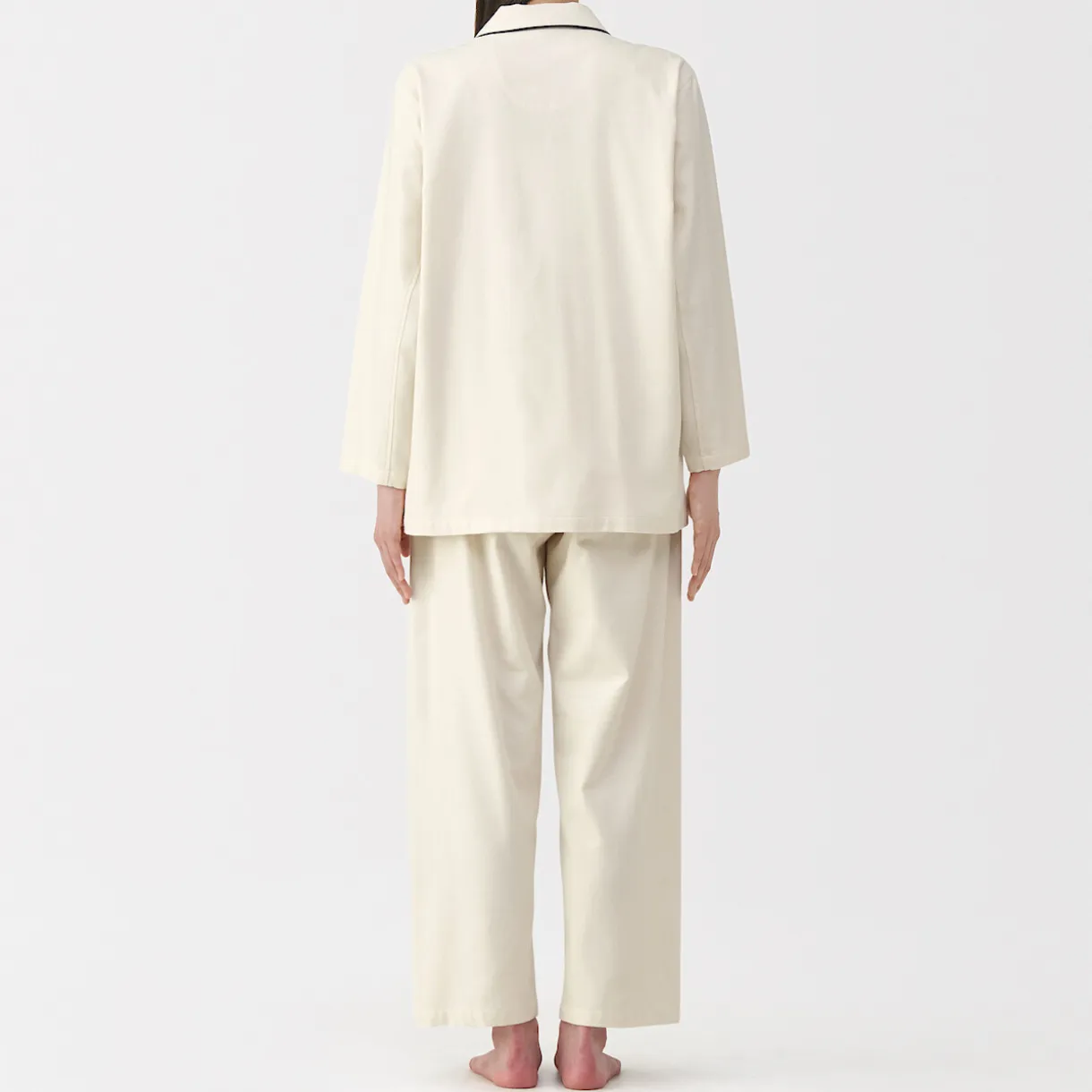 Pyjama en flanelle sans couture latérale pour femme