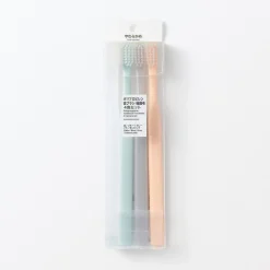 Set de brosses à dents polypropylène 4 couleurs à poils fins