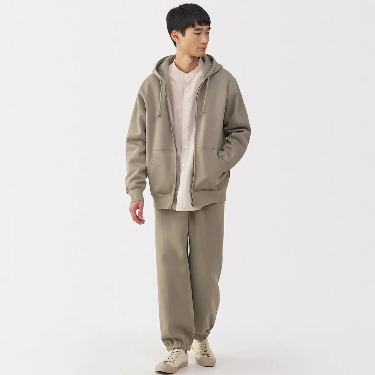 Sweatshirt zippé en coton mélangé à capuche homme
