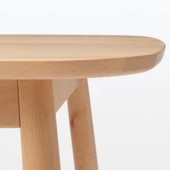 Table en être massif à pieds arrondis ‐ Moyenne