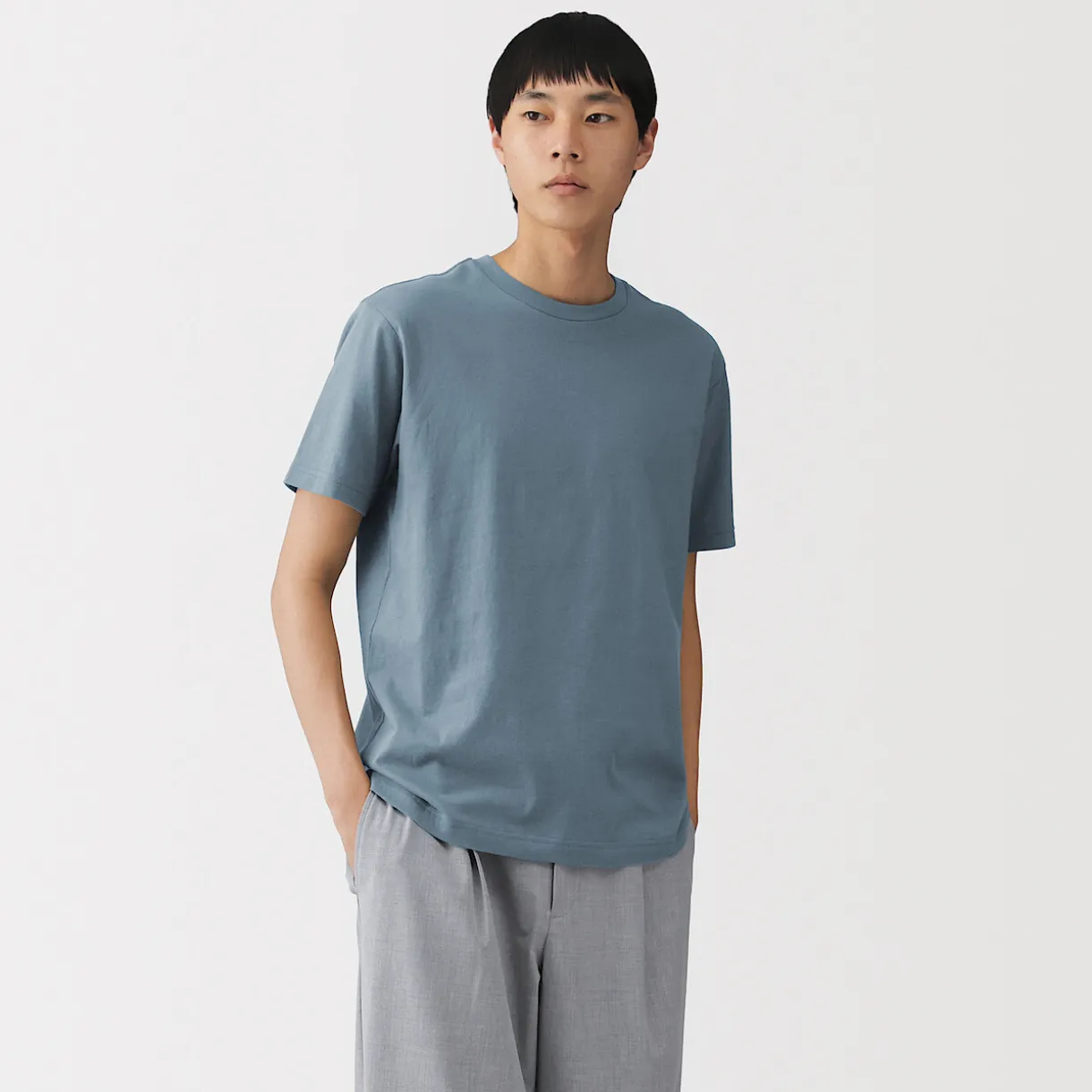 T‐shirt en coton col rond manches courtes homme