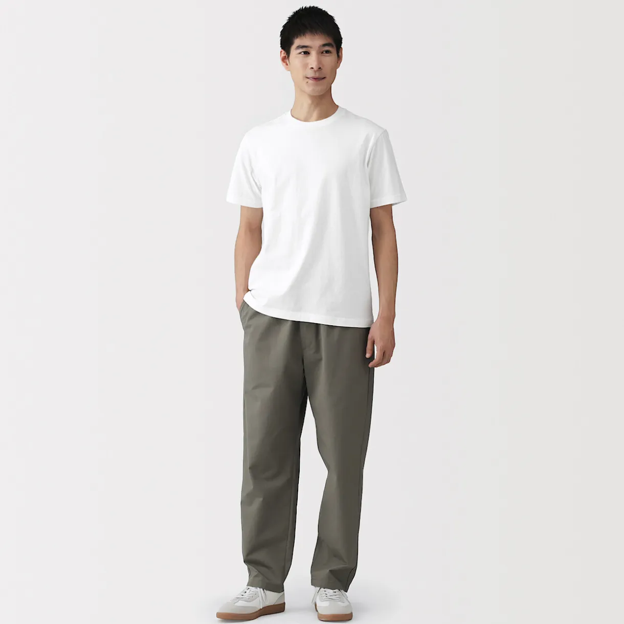 T‐shirt en coton col rond manches courtes homme