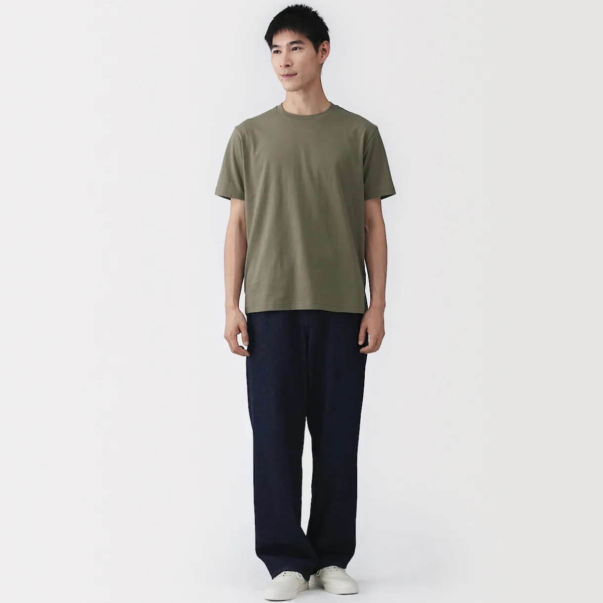 T‐shirt en coton col rond manches courtes homme