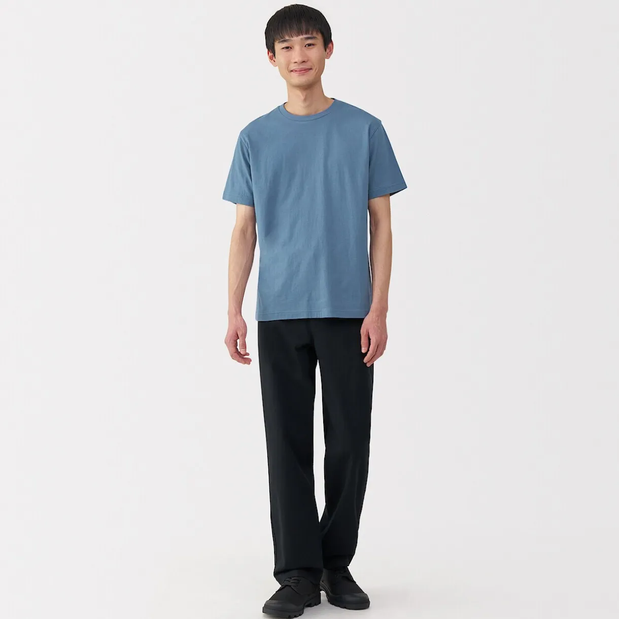T‐shirt en coton col rond manches courtes homme