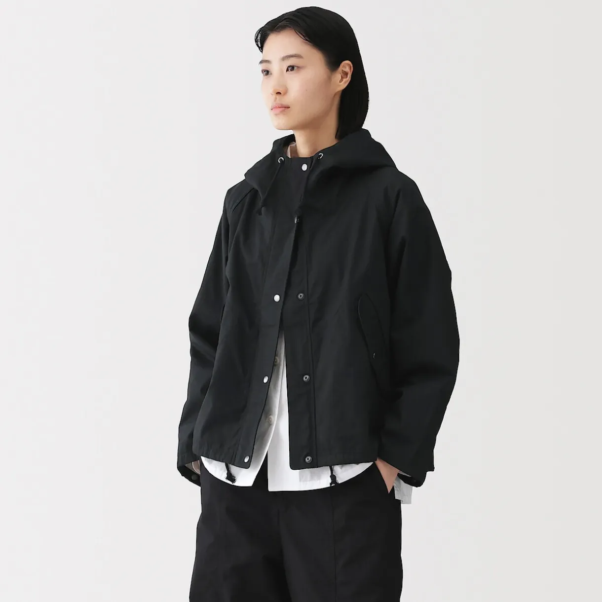 Veste à capuche en toile de coton léger pour femme