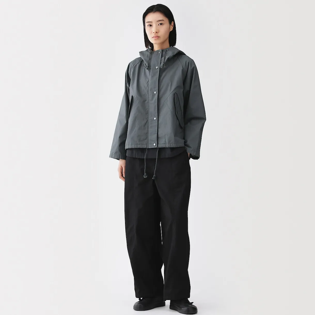 Veste à capuche en toile de coton léger pour femme