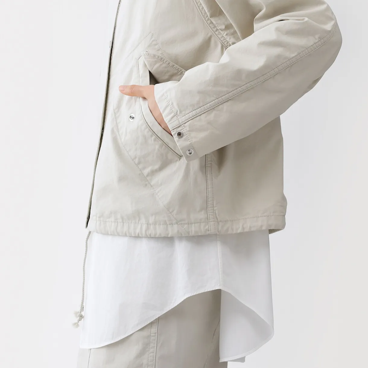 Veste à capuche en toile de coton léger pour femme
