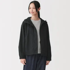 Veste à capuche pliante et déperlante pour femme