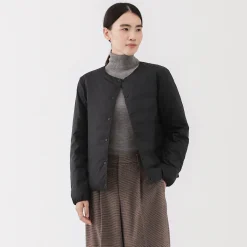 Veste légère pliable en nylon recyclé sans col pour femme