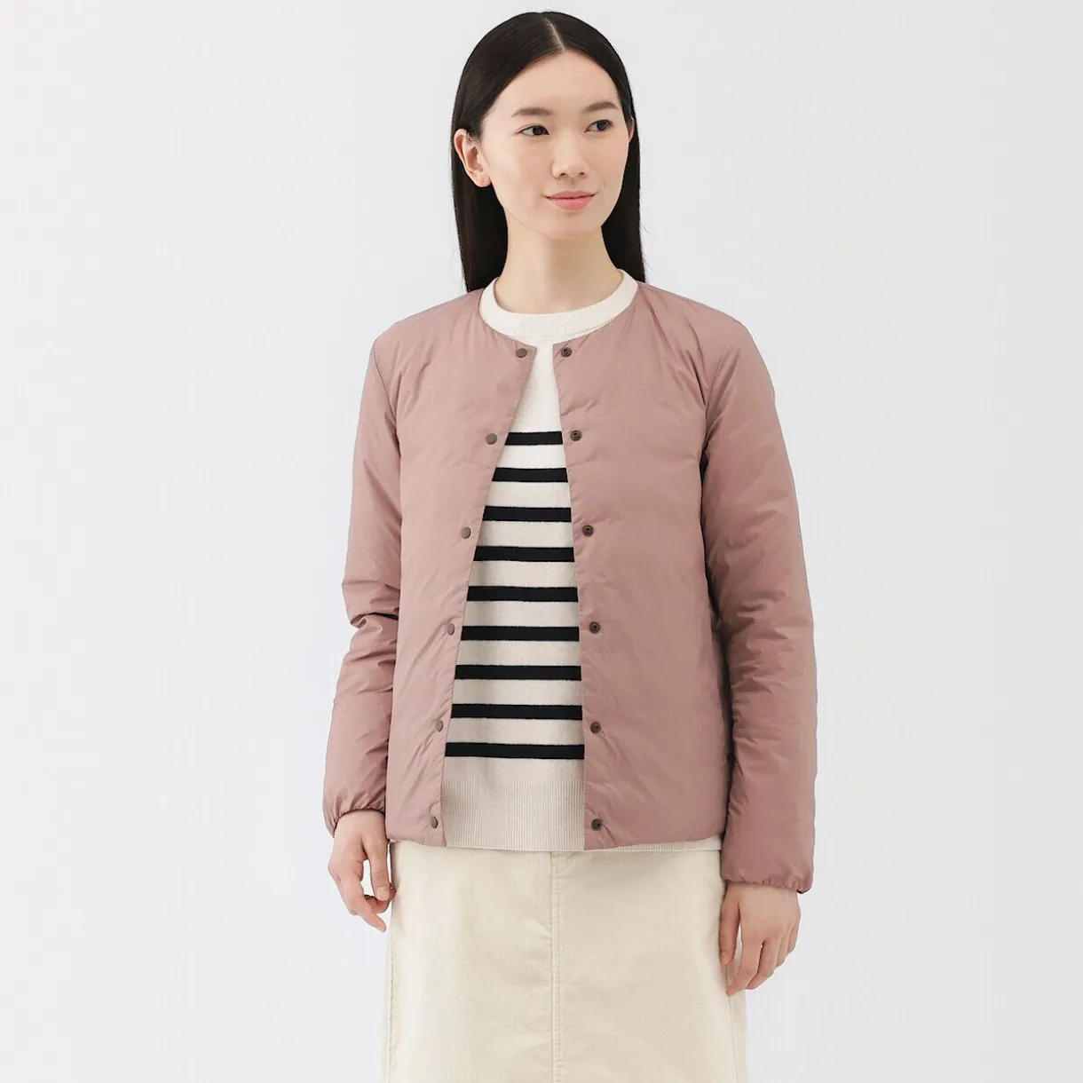 Veste légère pliable en nylon recyclé sans col pour femme