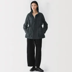 Veste utilitaire en nylon à la teinture naturelle pour femme