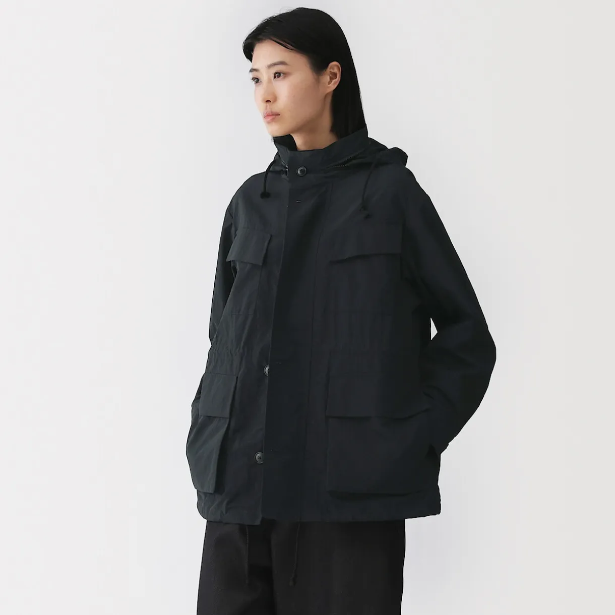 Veste utilitaire en nylon à la teinture naturelle pour femme